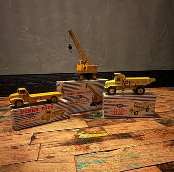 Dinky Toys 1:43 - Model vrachtwagen (3) - Leyland Comet;, Nieuw