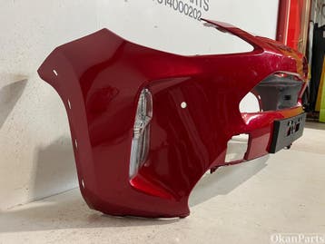 Toyota Yaris Cross Voorbumper 52119-0DC20, Ophalen, Gebruikt, Voor, Bumper