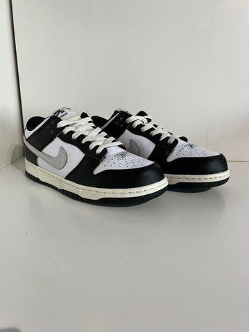Nike - Dunk Low - Sneakers - Maat: EU 40, Nieuw