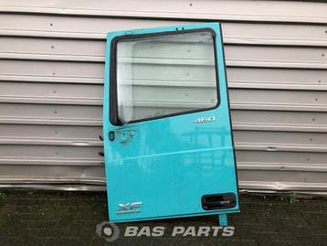 Portier Links DAF XF106 1881862, Ophalen, Gebruikt, DAF, Carrosserie en Plaatwerk
