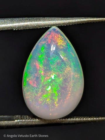 3.07 ct – Natuurlijke nobele Ethiopische opaal – Intens