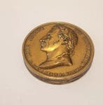 Blikken doos - doos - Verguld messing - Doosvormige medaille