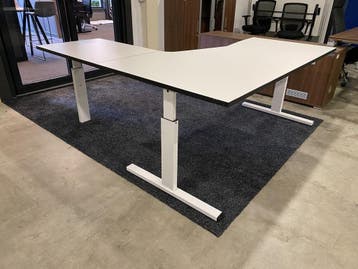 Tweedehands hoekbureau 180x180cm TwinForm links of rechts, Demontabel, Gebruikt, Hout, Hoekbureau