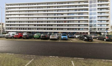 Te Huur 3 Kamer Appartement Hisveltplein In Arnhem, Huizen en Kamers, Huizen te huur, Gelderland, Direct bij eigenaar, Appartement