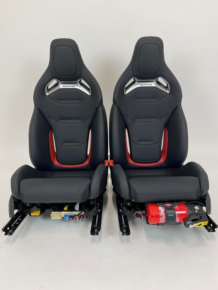 Mercedes-Benz C-Klasse AMG Performance-Stoelen (W206) — Dive, Auto-onderdelen, Interieur en Bekleding, Nieuw, Mercedes-Benz, Overige automerken
