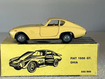 Politoys-M 1:43 - Modelauto - Fiat 1500 GT Ghia - M, Nieuw