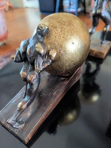 sculptuur, Sisyphus Sculpture – Symbolic Bronze Effect