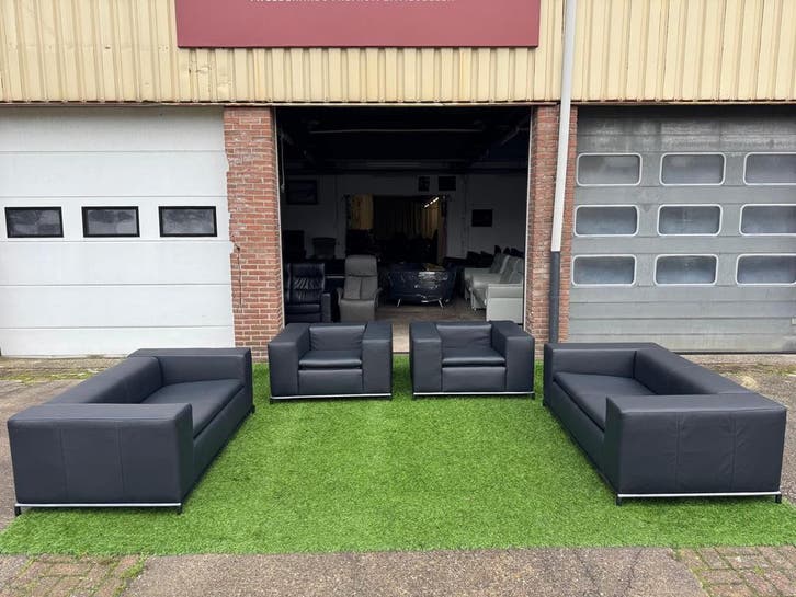 Bankstel De Sede DS-7 banken  design zwart leer, Huis en Inrichting, Banken | Bankstellen, Rechte bank, Zo goed als nieuw, Hout