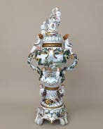 Dresden - dekselvaas (2) - Saksisch porselein - 95 ct -