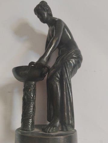 sculptuur, Ancella con braciere - 20 cm - Brons