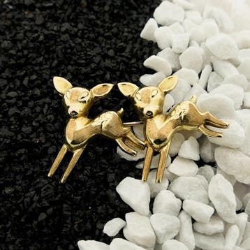 Gouden broche met herten., Ophalen of Verzenden, Gebruikt, Goud, Goud