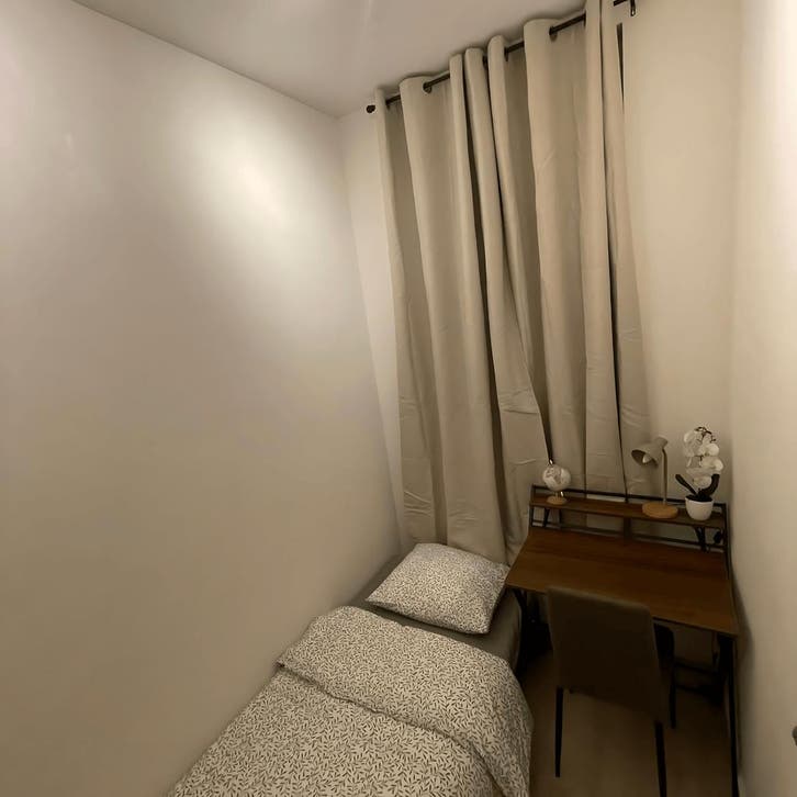 Kamer in Den Haag gevonden voor €650,- pm, Huizen en Kamers, Huizen te huur, Direct bij eigenaar, Den Haag, (Studenten)kamer
