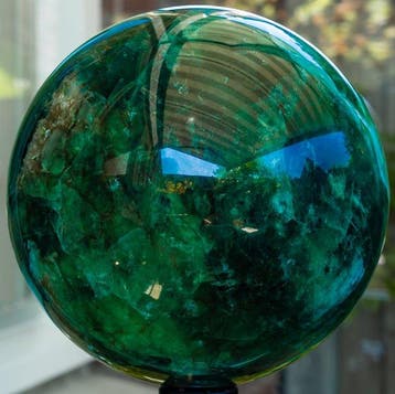 Fluoriet Fine polished green fluorite large Quality sphere -