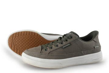 Skechers Instappers in maat 42 Bruin, Kleding | Heren, Bruin, Verzenden, Overige typen, Zo goed als nieuw