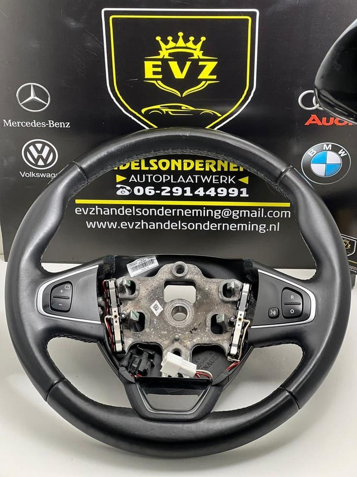 Renault Clio Estate stuurwiel bj.2017 art.6232560A, Auto-onderdelen, Besturing, Gebruikt, Renault