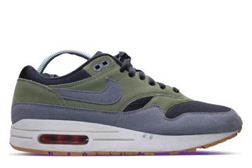 Nike Air Max 1 By You Olive Grey • 43, Ophalen of Verzenden, Nieuw, Nike, Sneakers of Gympen