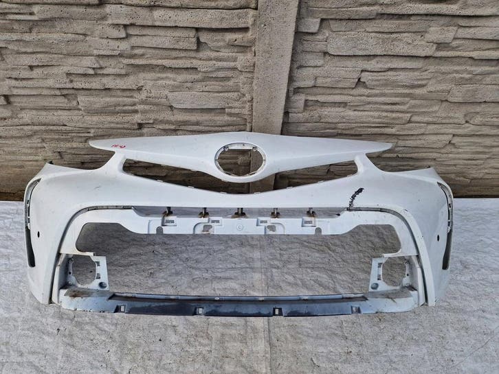Toyota Prius+ (ZVW40) voorbumper 53112-47230, Auto-onderdelen, Carrosserie en Plaatwerk, Gebruikt, Verzenden