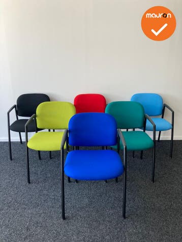 Ahrend 320 - nieuwe stoffering - 14 kleuren, Vergader- of Presentatieruimte, Ophalen of Verzenden, Gebruikt, Stoel