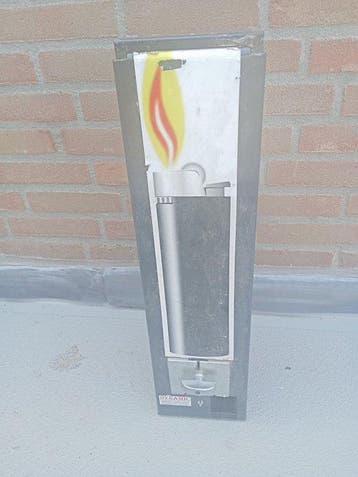 Automaat - a vintage Dynamic brand lighter vending machine