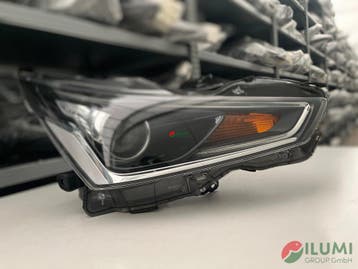 TOYOTA AYGO LIFT KOPLAMP RECHTS 81170-0H210, Verzenden, Gebruikt, Toyota