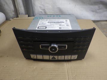radio navigatie Mercedes W212 A2129001826, Verzenden, Gebruikt