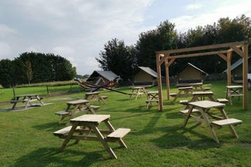 Rockwood® 2-Persoons Picknicktafel 0.60m inclusief montage, Tuin en Terras, Picknicktafels, Ophalen of Verzenden, Nieuw, Rechthoekig