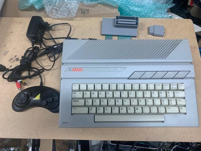 Atari 800XE - Computer, Spelcomputers en Games, Spelcomputers | Overige Accessoires