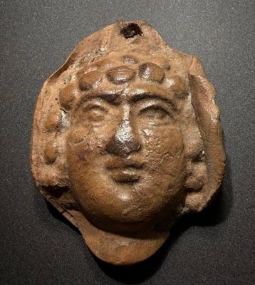 Oud-Grieks, Hellenistisch Terracotta Onbeschadigd, jong, met