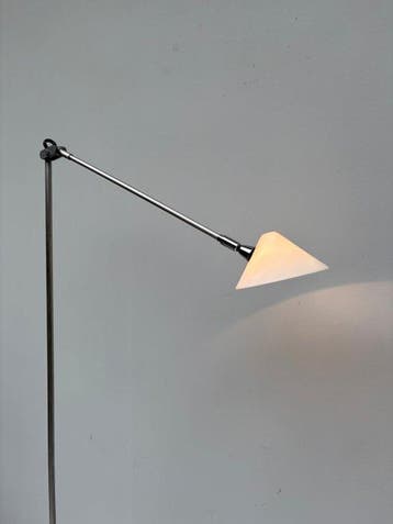 Pola Design Amstelveen - Vloerlamp om te lezen - Staal, Glas