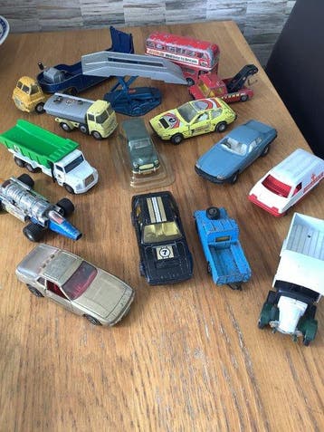 Corgi plus one - Speelgoed Many Models - 1960-1970 -, Nieuw
