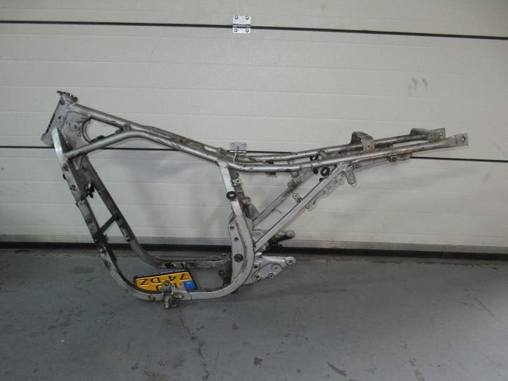 Suzuki GSX 750 ES Frame NL, Motoren, Onderdelen | Suzuki, Ophalen of Verzenden