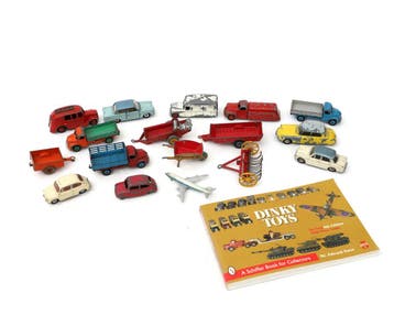 Een verzameling Dinky Toys, Engeland, 20e eeuw (11), Nieuw