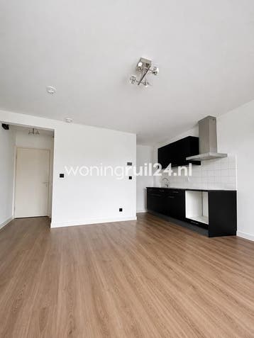Woningruil - Meerweg 16 - 2 kamers en Utrecht, Huizen en Kamers, Utrecht