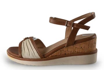 Esprit Sleehakken in maat 37 Cognac, Kleding | Dames, Overige kleuren, Verzenden, Zo goed als nieuw, Schoenen met hoge hakken