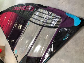 Neilpryde RS Racing Evo 15 9.0, Watersport en Boten, Windsurfen, Verzenden, Nieuw