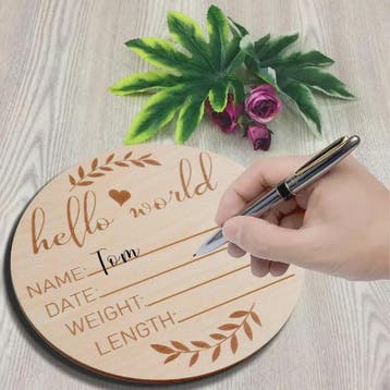 Houten Geboorte Aankondiging Bord 'Hello World' - Baby Welko, Huis en Inrichting, Woonaccessoires | Memoborden, Verzenden, Nieuw