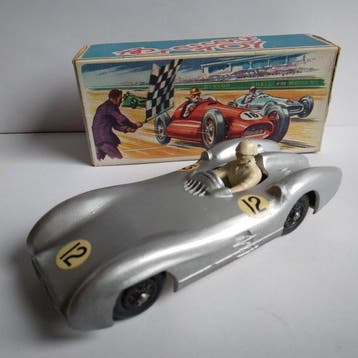 Crescent 1:43 - Model raceauto - nos.1284 Mercedes - 1954, Hobby en Vrije tijd, Nieuw
