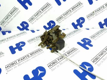 Portierslot A 901 720 0135 LV o.a: Sprinter w901 - w904, Gebruikt, Deur, Mercedes-Benz, Links