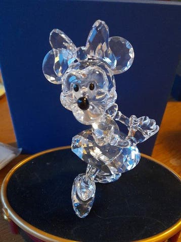 Swarovski - Beeldje - Minnie Mouse - 687436 - Box +