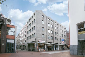 Appartement te huur aan Burgemeester Loeffplein in Den B..., Noord-Brabant