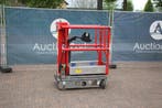 Veiling: Masthoogwerker Power Tower Nano SP Plus Elektrisch, Zakelijke goederen, Machines en Bouw | Liften, Steigers en Ladders