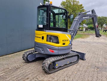 Eurotrac HE36-SR C  Minikraan Demo machine Lease Kubota, Kraan