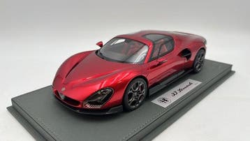 BBR 1:18 - Modelauto - Alfa Romeo 33 Stradale Rosso Villa, Nieuw