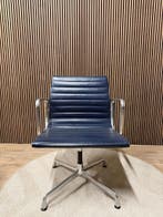 Design Klassieker Vitra Eames Ea 117 - Origineel Leer, Verzenden, Zo goed als nieuw, Bureaustoel