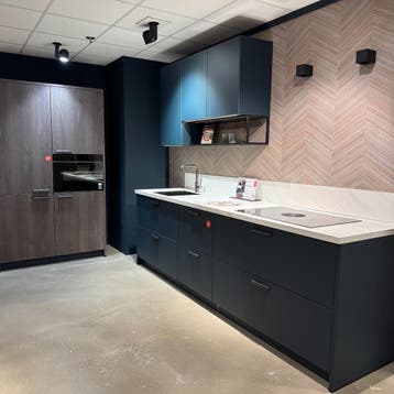 Keuken Savino / Avion Diepblauw - Nebraska eiken -, Huis en Inrichting, Ophalen of Verzenden, Nieuw, Blauw
