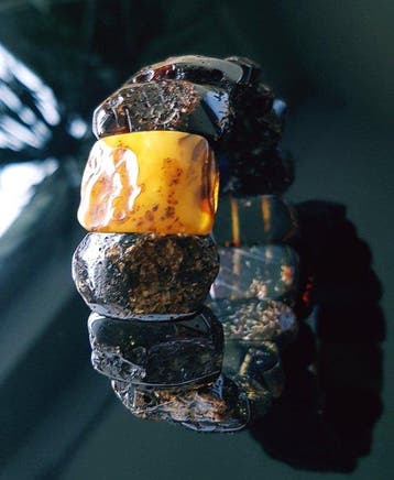 Amber Grote zeldzame vintage natuurlijke Baltische barnsteen