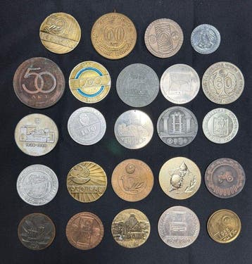 Penning - Collection of 24 Vintage Soviet Commemorative