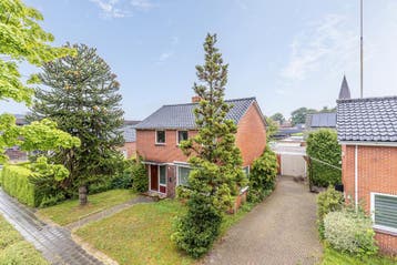Huis te huur aan H. Goeman Borgesiusstr in Schildw..., Tussenwoning, Groningen