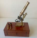 Monocular compound microscope - 1850-1900 - Frankrijk -