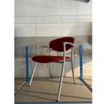 (MDK-107374) Marko zorgstoel - rood, Huis en Inrichting, Ophalen of Verzenden, Gebruikt, Rood